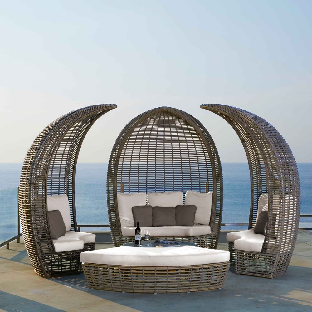 Halo Daybed with Sunbrella Cushions - Kubu Mushroom